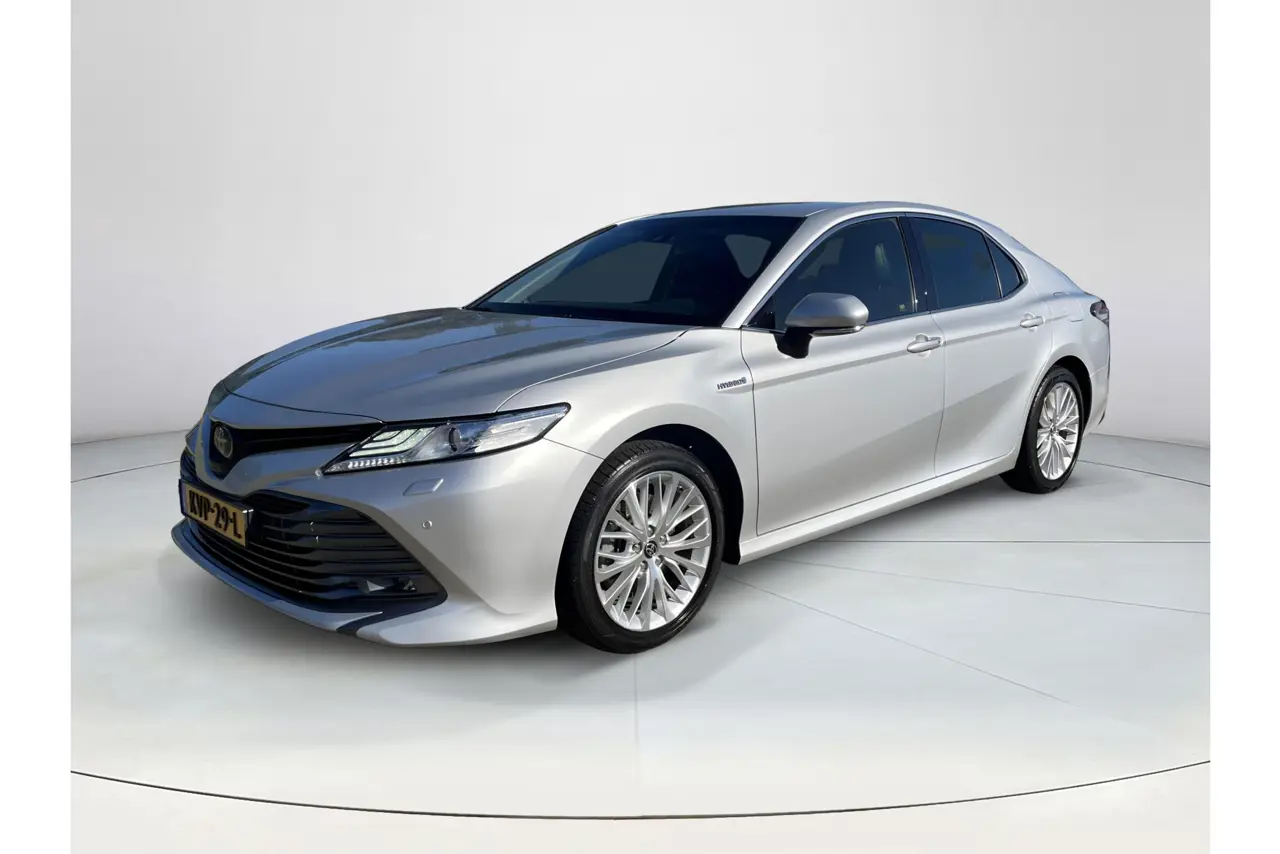 Toyota Camry 2.5 Hybrid Executive 2019, foto 1