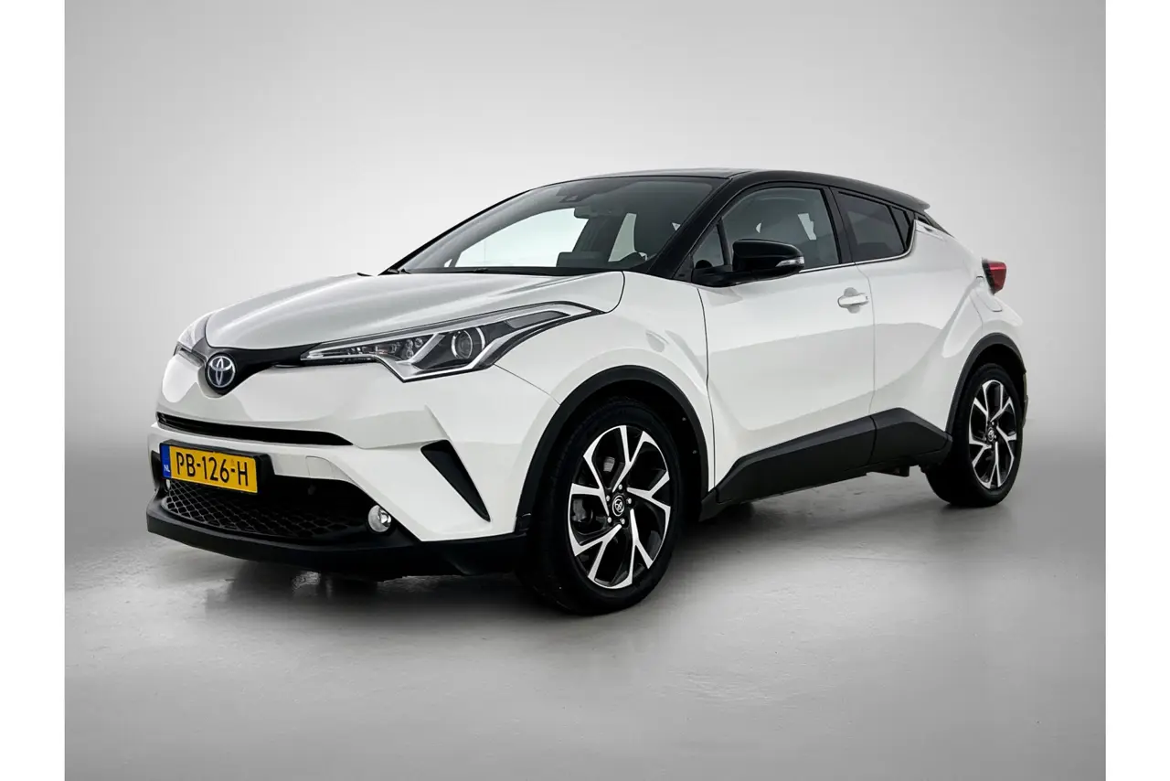 Toyota C-HR 1.8 Hybrid Bi-Tone 2017, foto 1