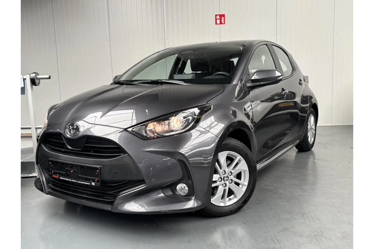 Toyota Yaris 1.5 Hybrid 115 Active 2025, foto 1