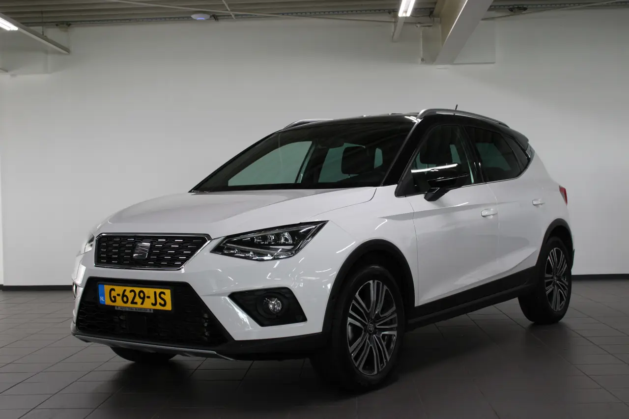 SEAT Arona 1.0 TSI Xcellence Business Intense 2019, foto 1