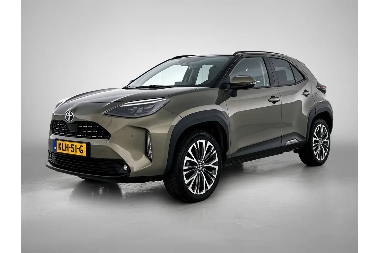Toyota Yaris Cross 1.5 Hybrid Executive AWD 2023, foto 1