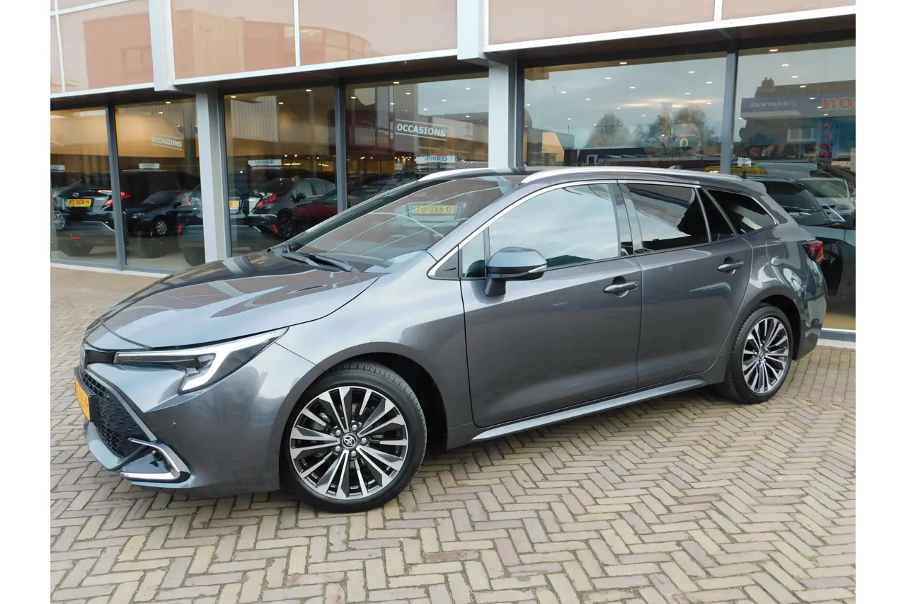 Toyota Corolla Touring Sports Hybrid 140 Dynamic 2025, photo 1