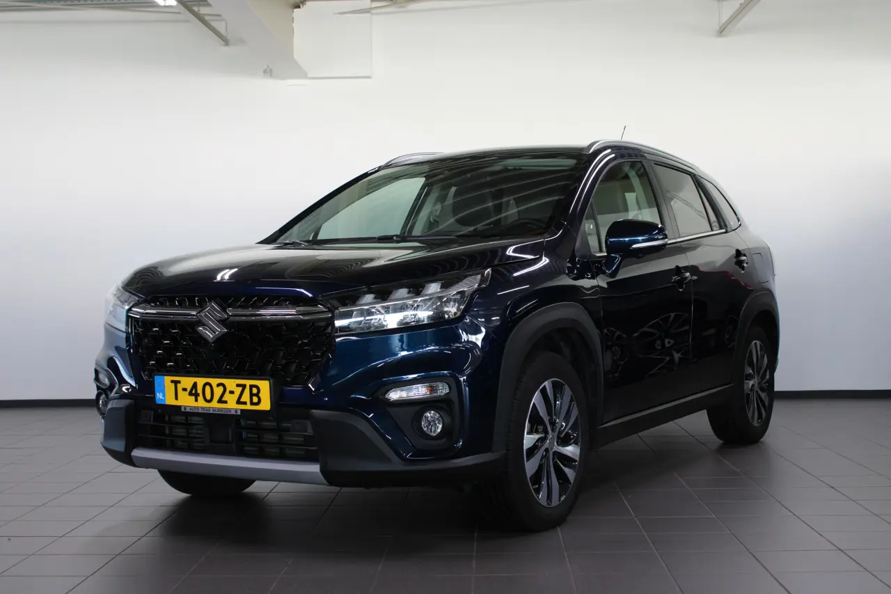 Suzuki S-Cross 1.4 Boosterjet Style Smart Hybrid 2023, photo 1