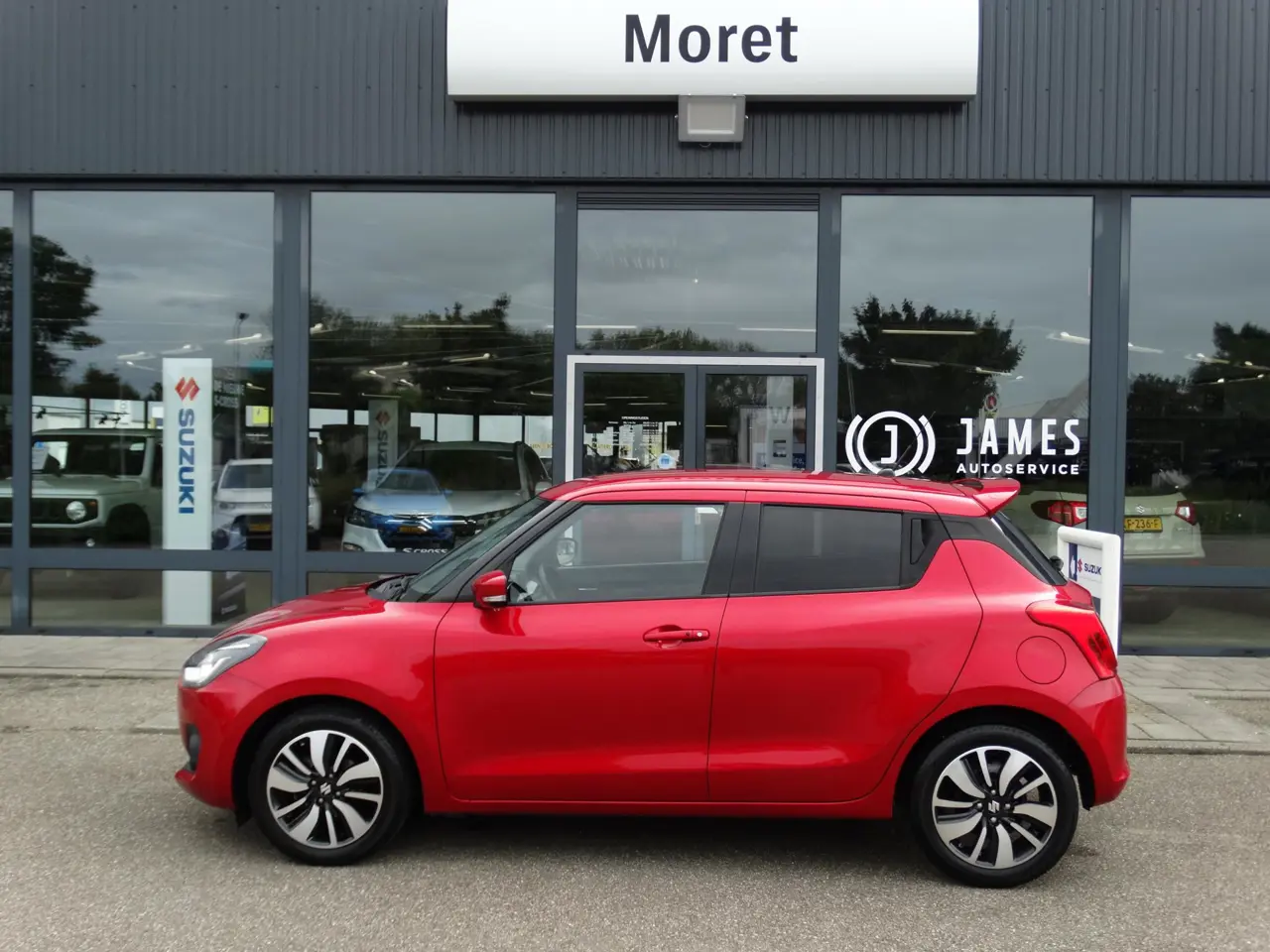 Suzuki Swift 1.0 Stijl Smart Hybrid 2017, foto 1