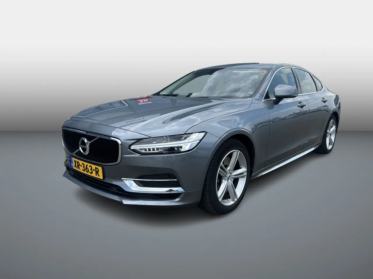 Volvo S90 2.0 T4 Momentum 2019, foto 1