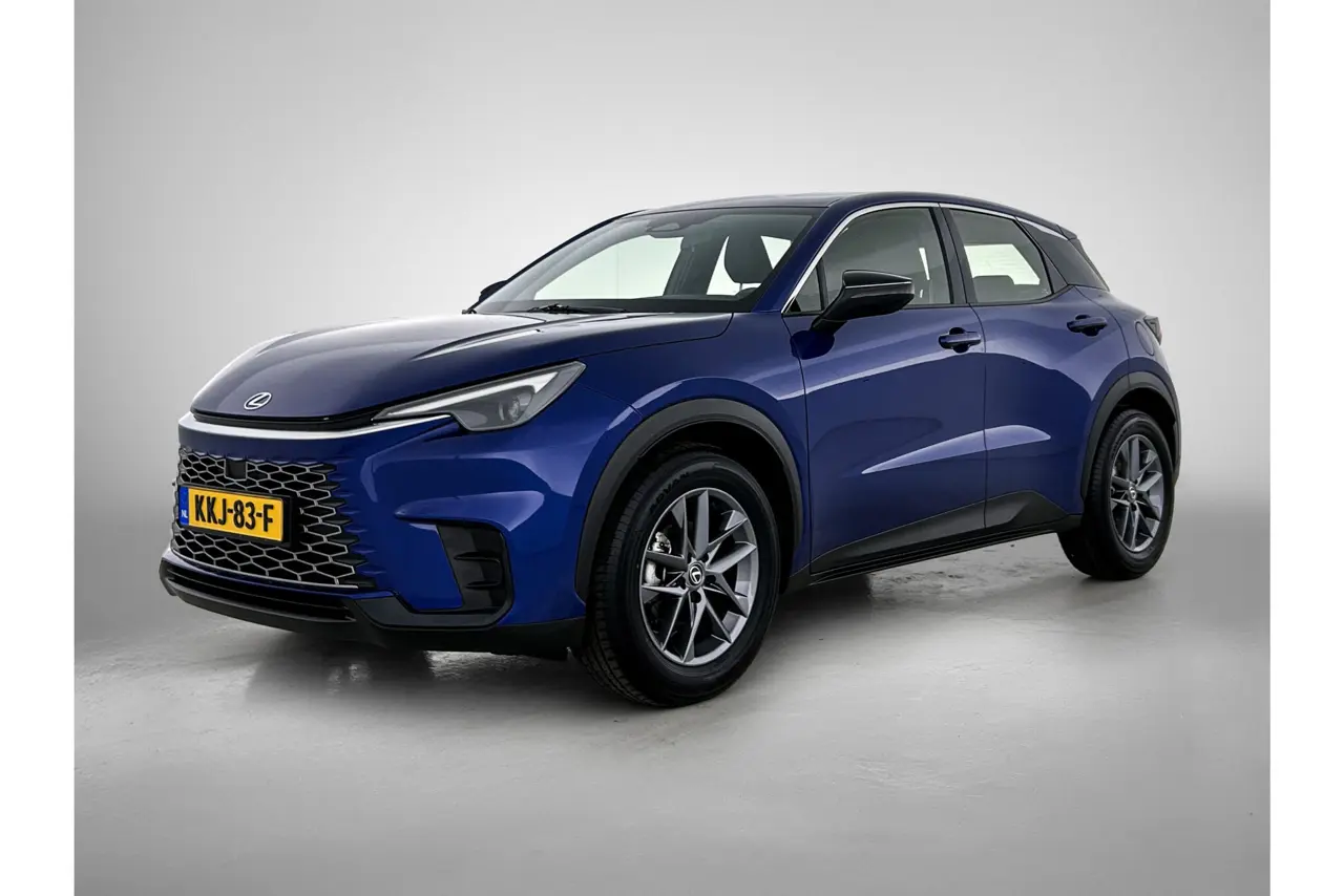 Lexus LBX 2Wd 2024, foto 1