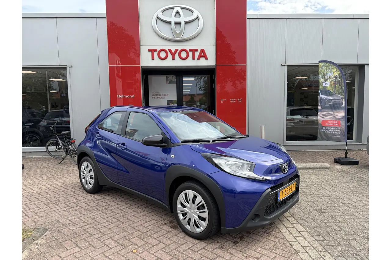Toyota Aygo X 1.0 VVT-i Mt Play 2023, foto 1