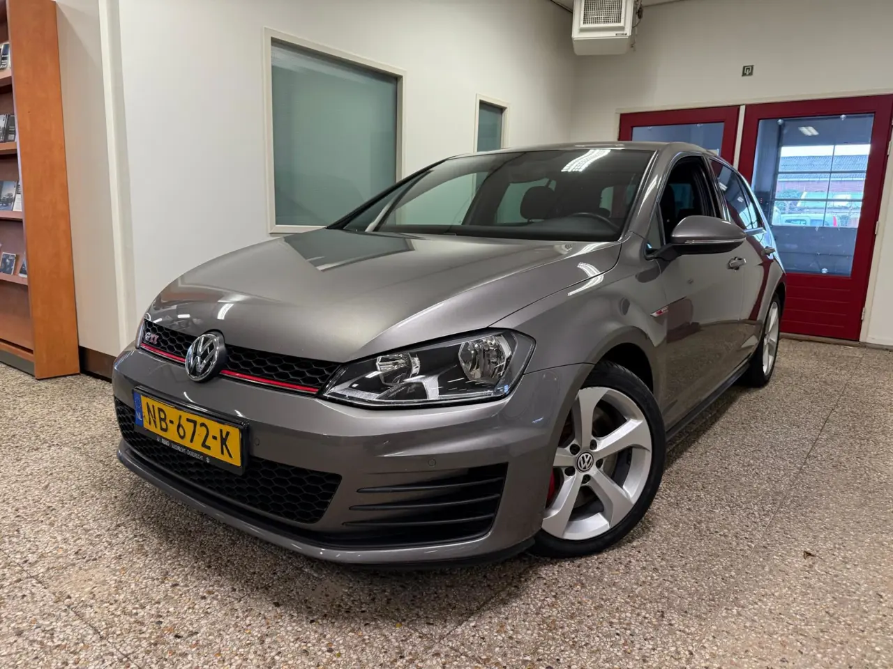 Volkswagen Golf 2.0 TSI GTI Performance 2017, foto 1