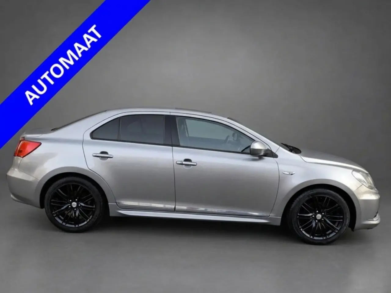 Suzuki Kizashi 2.4 Sport Automaat AWD 2011, foto 1