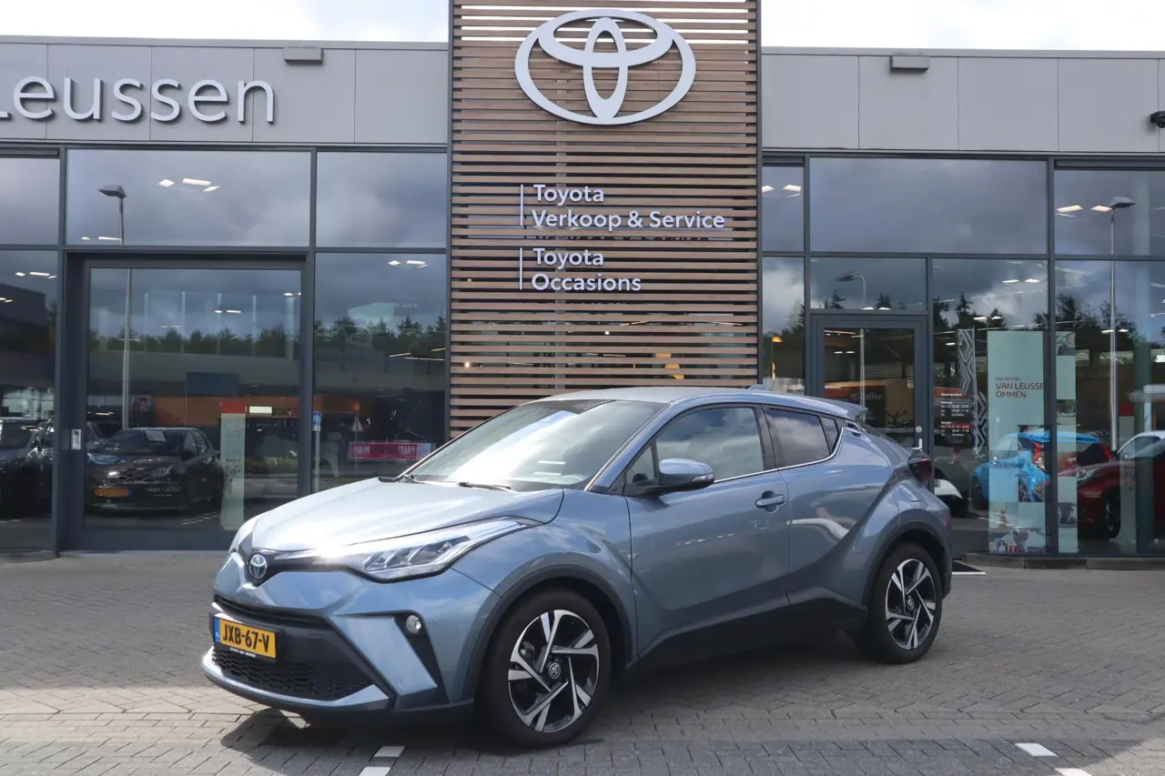 Toyota C-HR 1.8 Hybrid Style 2023, foto 1
