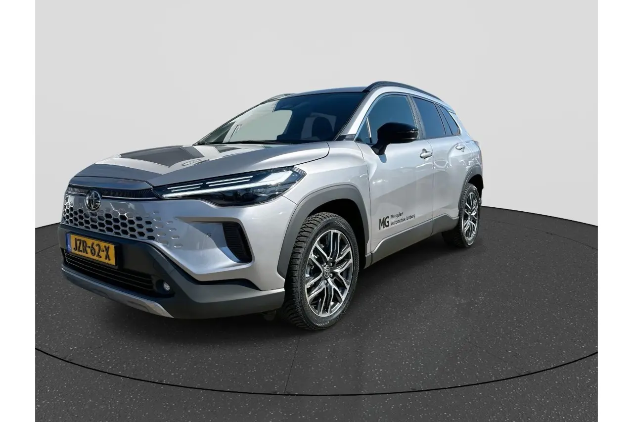 Toyota Corolla Cross Hybrid 140 Dynamic 2026, foto 1