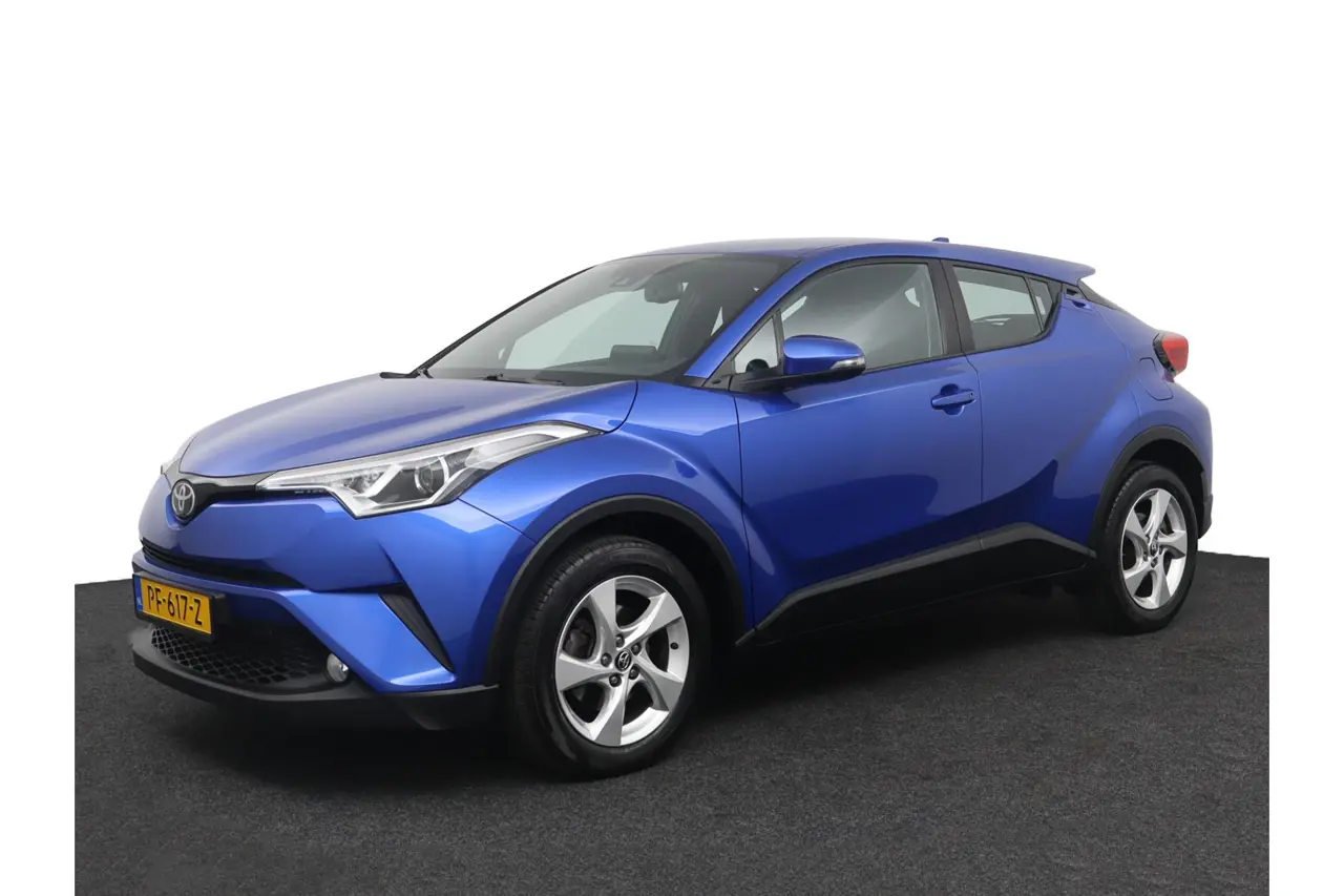 Toyota C-HR 1.2 Dynamic 2017, foto 1