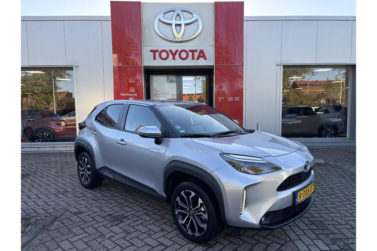 Toyota Yaris Cross 1.5 Hybrid First Edition 2022, foto 1
