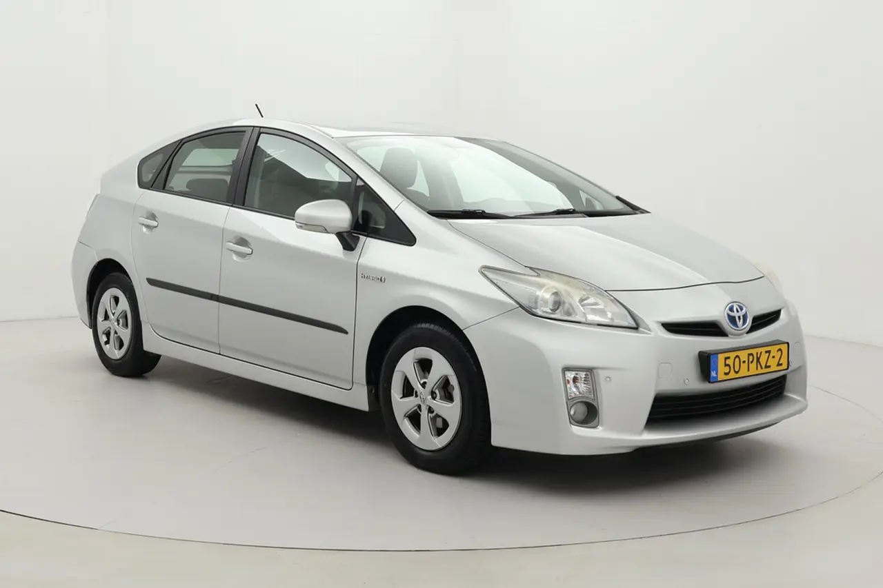 Toyota Prius 1.8 Comfort 2011, foto 1