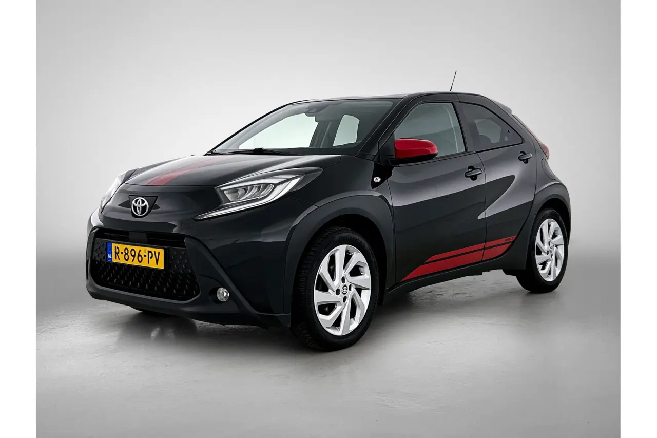 Toyota Aygo X 1.0 VVT-i S-CVT First 2022, foto 1