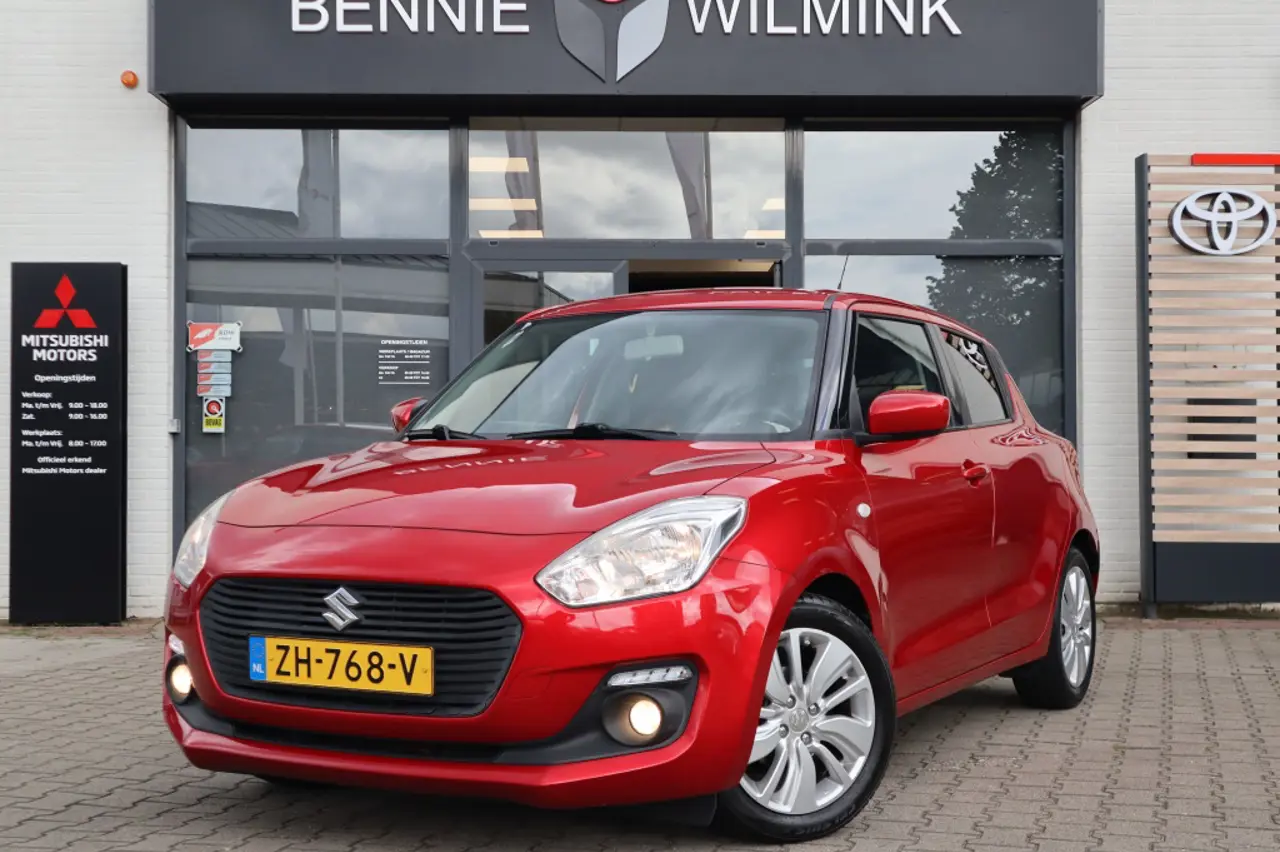 Suzuki Swift 1.2 Select Carplay 2019, foto 1