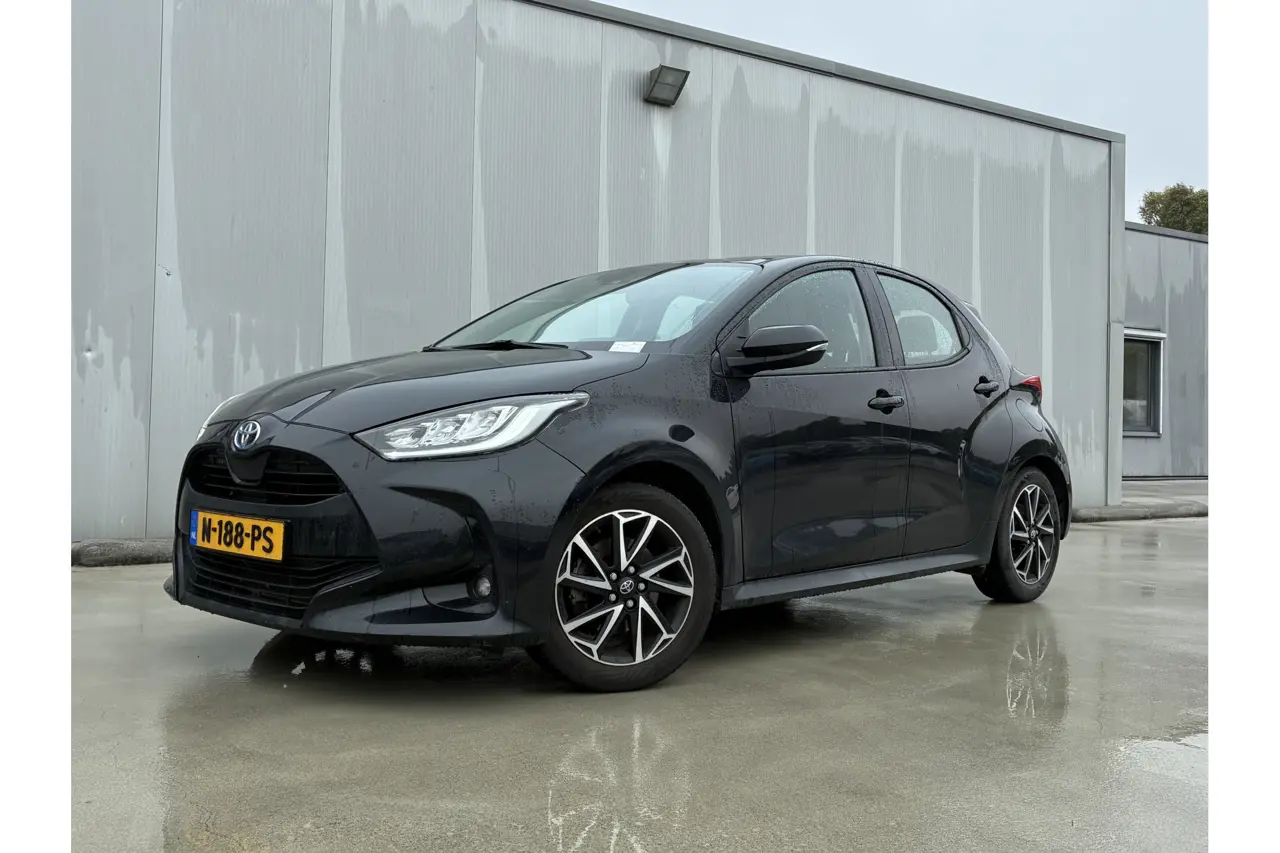 Toyota Yaris 1.5 Hybrid Dynamic Automaat 2021, foto 1