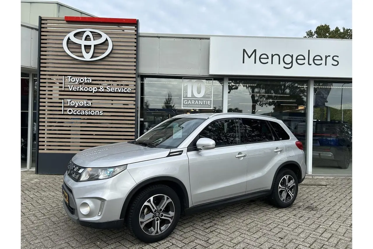 Suzuki Vitara 1.6 High Executive 2015, foto 1