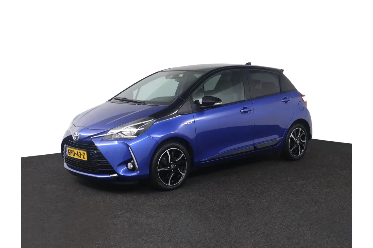 Toyota Yaris 1.5 Hybrid Executive 2019, foto 1