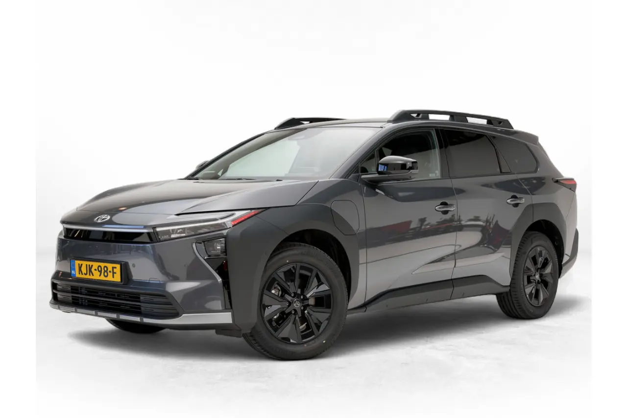 Toyota bZ4X Executive AWD 75 kWh 2026, foto 1