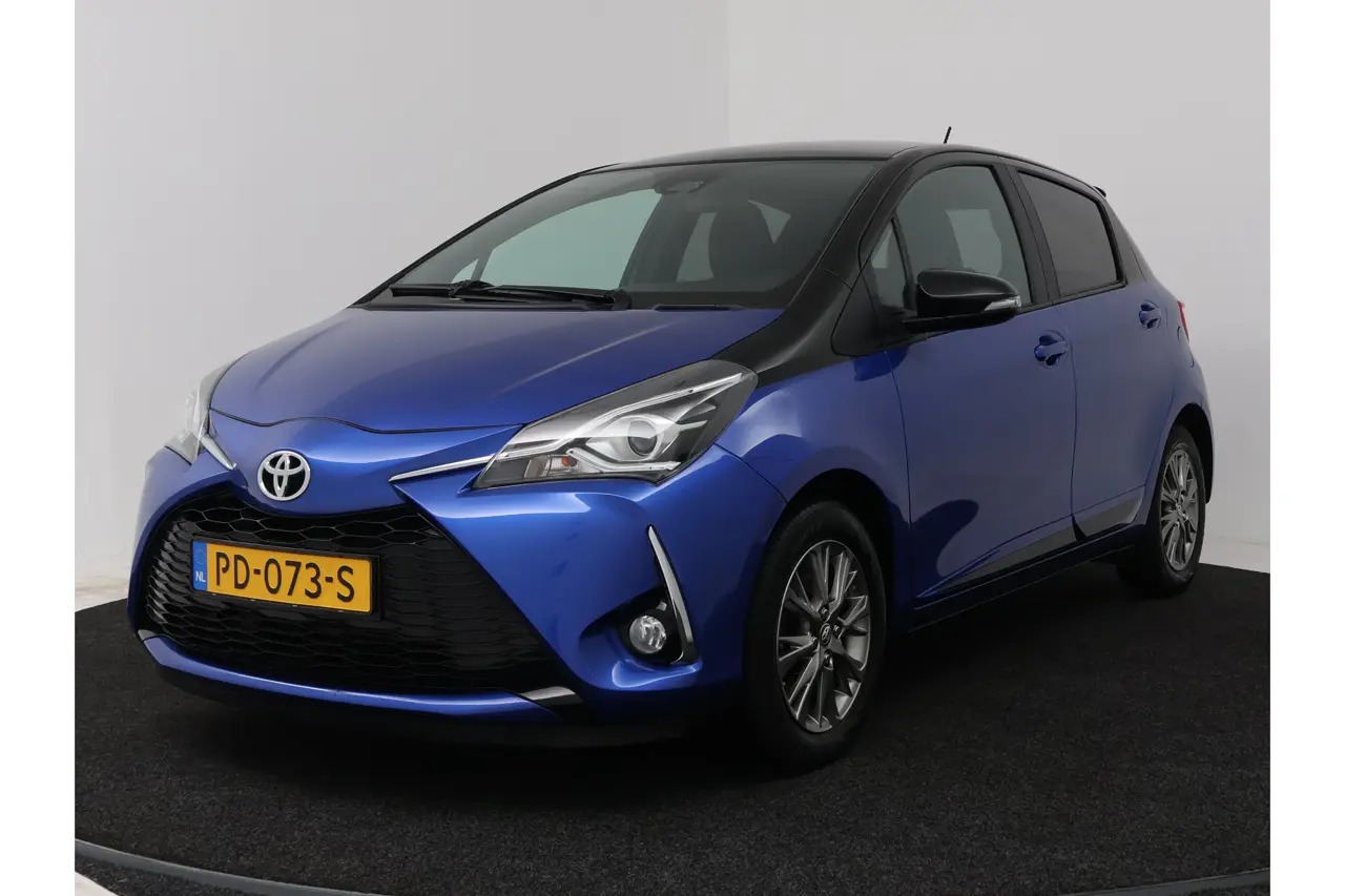 Toyota Yaris 1.5 VVT-i Bi-Tone 2017, foto 1