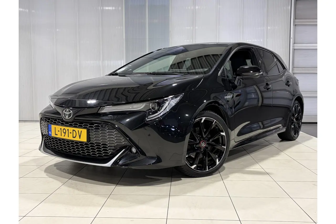 Toyota Corolla 2.0 Hybrid Business GR-Sport 2021, photo 1