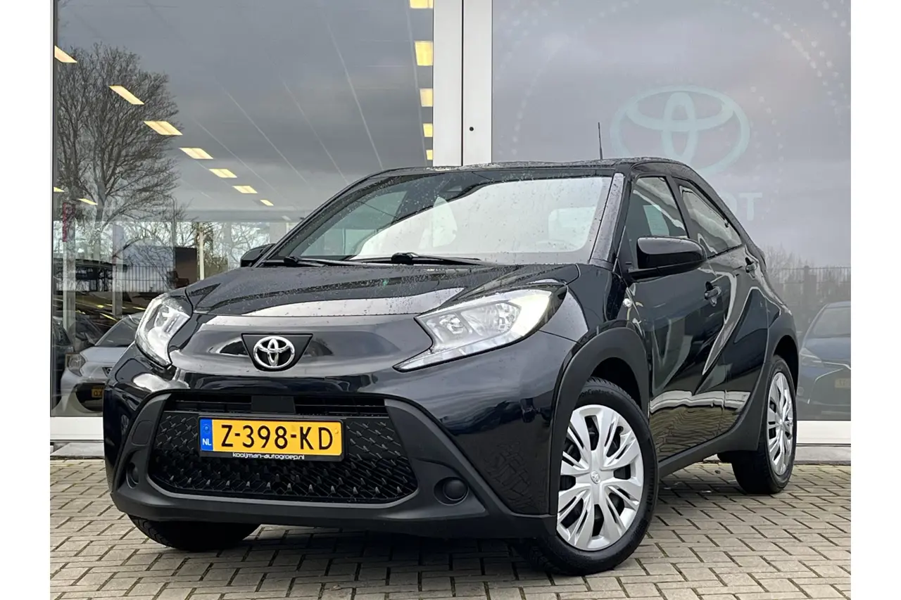 Toyota Aygo X 1.0 VVT-i S-CVT Play 2024, foto 1