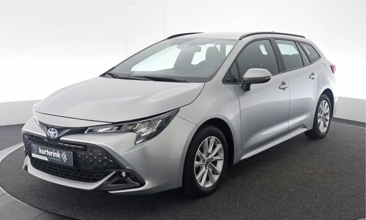 Toyota Corolla Touring Sports Hybrid 140 Active 2024, photo 1