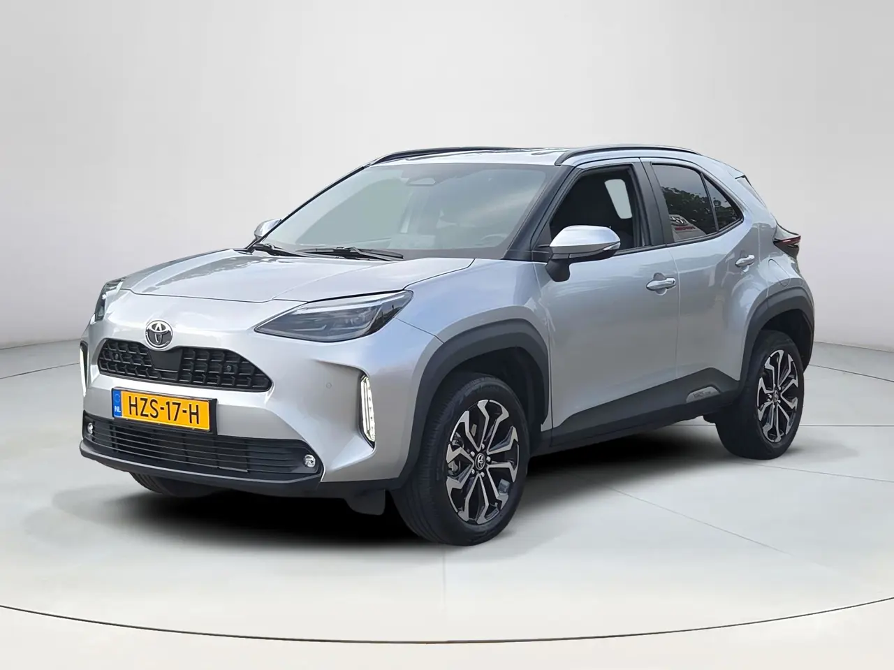 Toyota Yaris Cross 1.5 Hybrid 115 Dynamic Comfort Pack 2025, photo 1