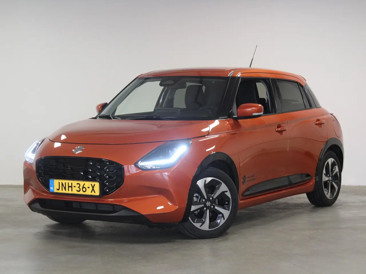 Suzuki Swift 1.2 Style Smart Hybrid 2025, foto 1