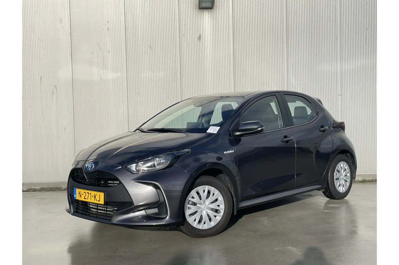 Toyota Yaris 1.5 Hybrid Active 2021, photo 1