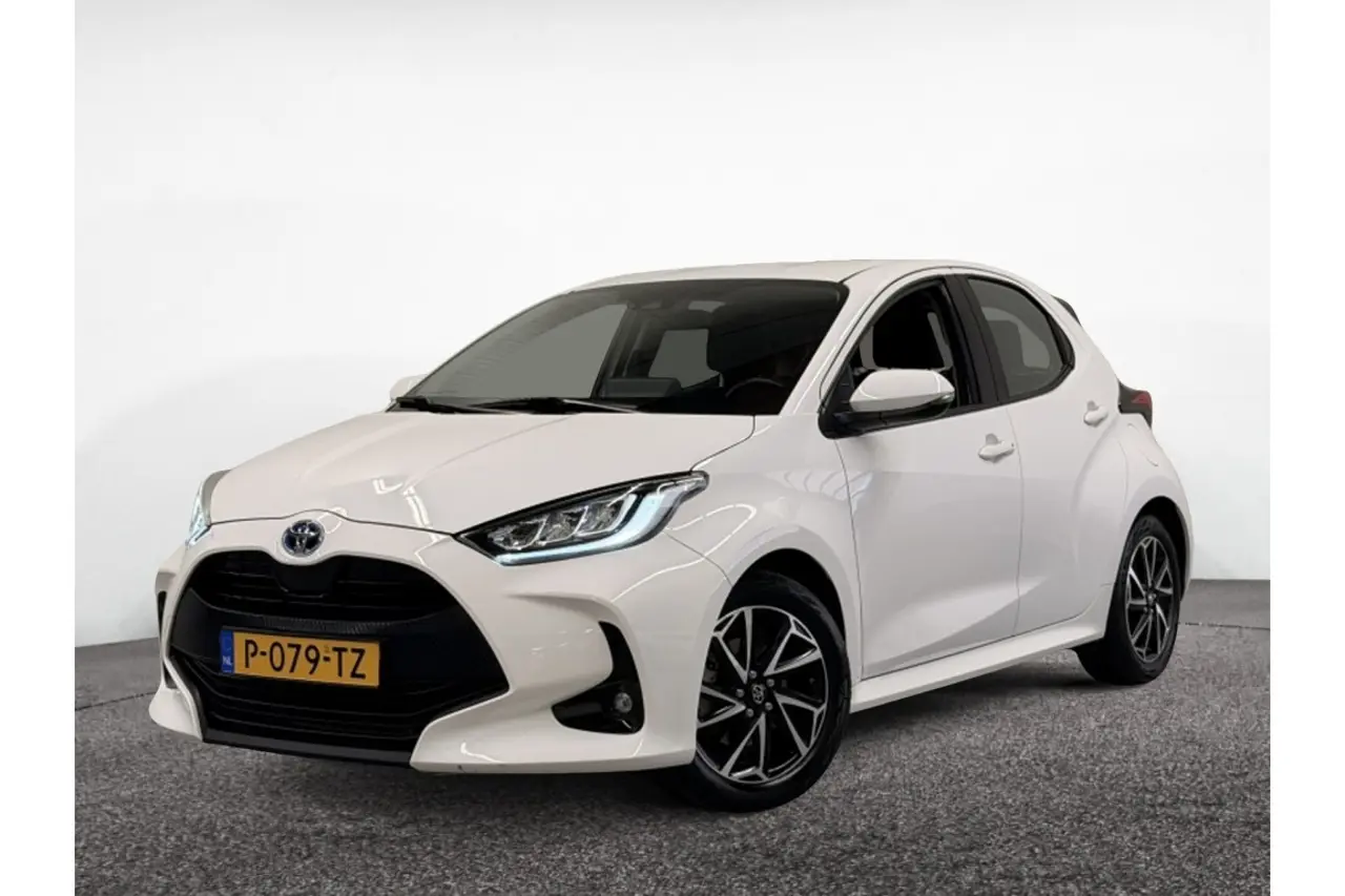 Toyota Yaris 1.5 Hyb. Dynamic 2022, foto 1