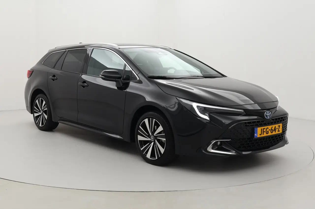 Toyota Corolla Touring Sports Hybrid 140 Dynamic 2025, photo 1