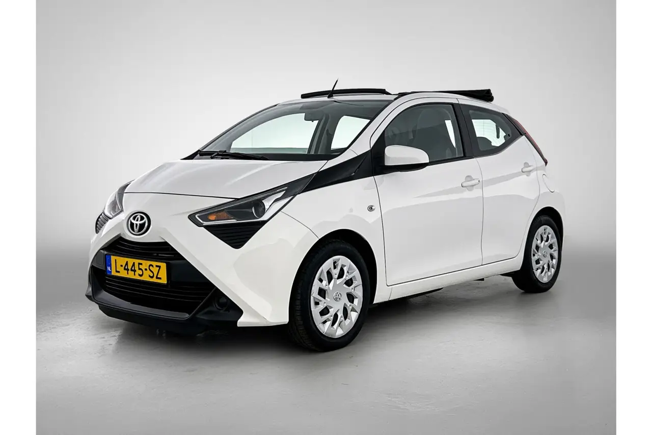 Toyota Aygo 1.0 VVT-i X-Play Cabrio 2021, foto 1