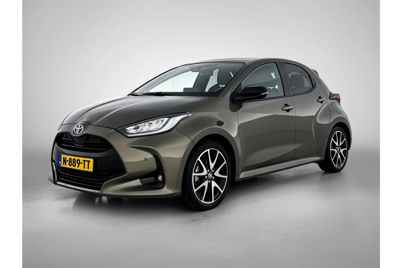 Toyota Yaris 1.5 Hybrid Executive Premium Pack 2022, foto 1