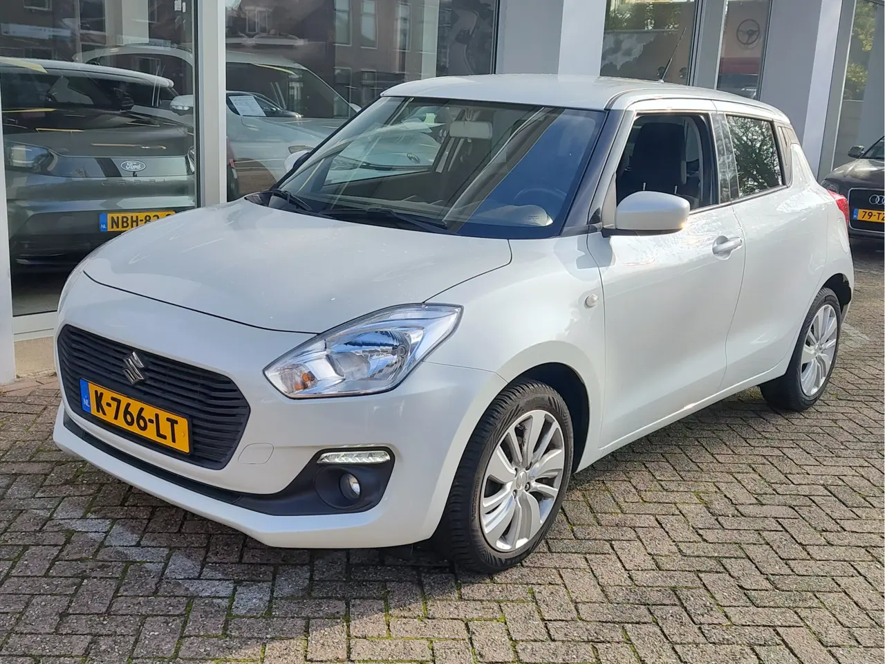 Suzuki Swift 1.2 Select Smart Hybrid 2021, photo 1