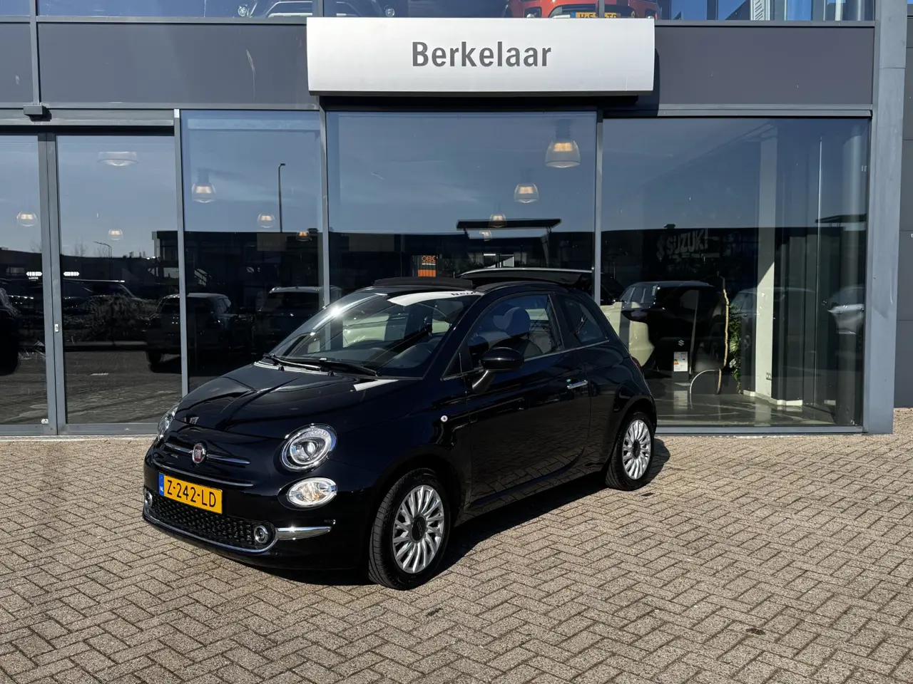 Fiat 500C 1.0 Hybrid Dolcevita Finale 2024, foto 1