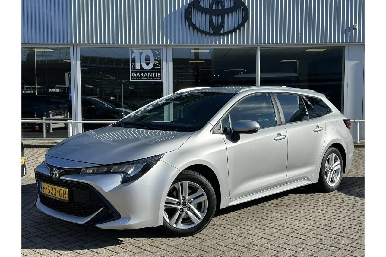 Toyota Corolla Touring Sports 1.2 Turbo Active 2020, photo 1