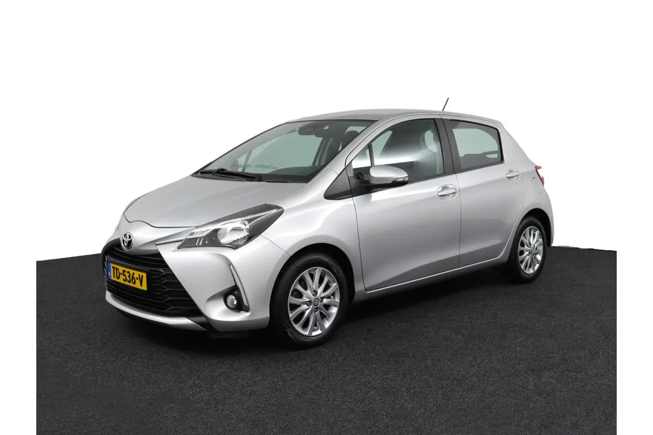Toyota Yaris 1.0 VVT-i Aspiration 2017, foto 1