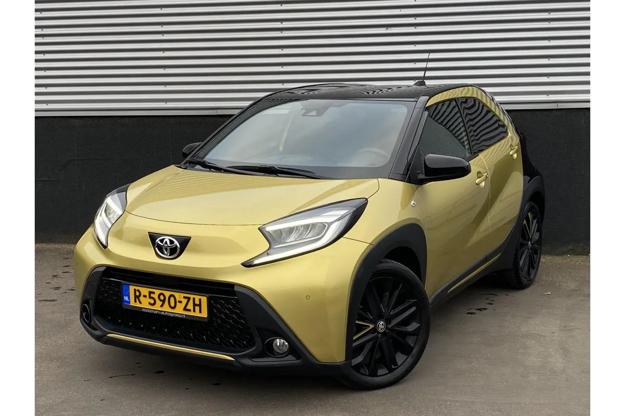 Toyota Aygo X 1.0 VVT-i Mt Premium 2023, foto 1
