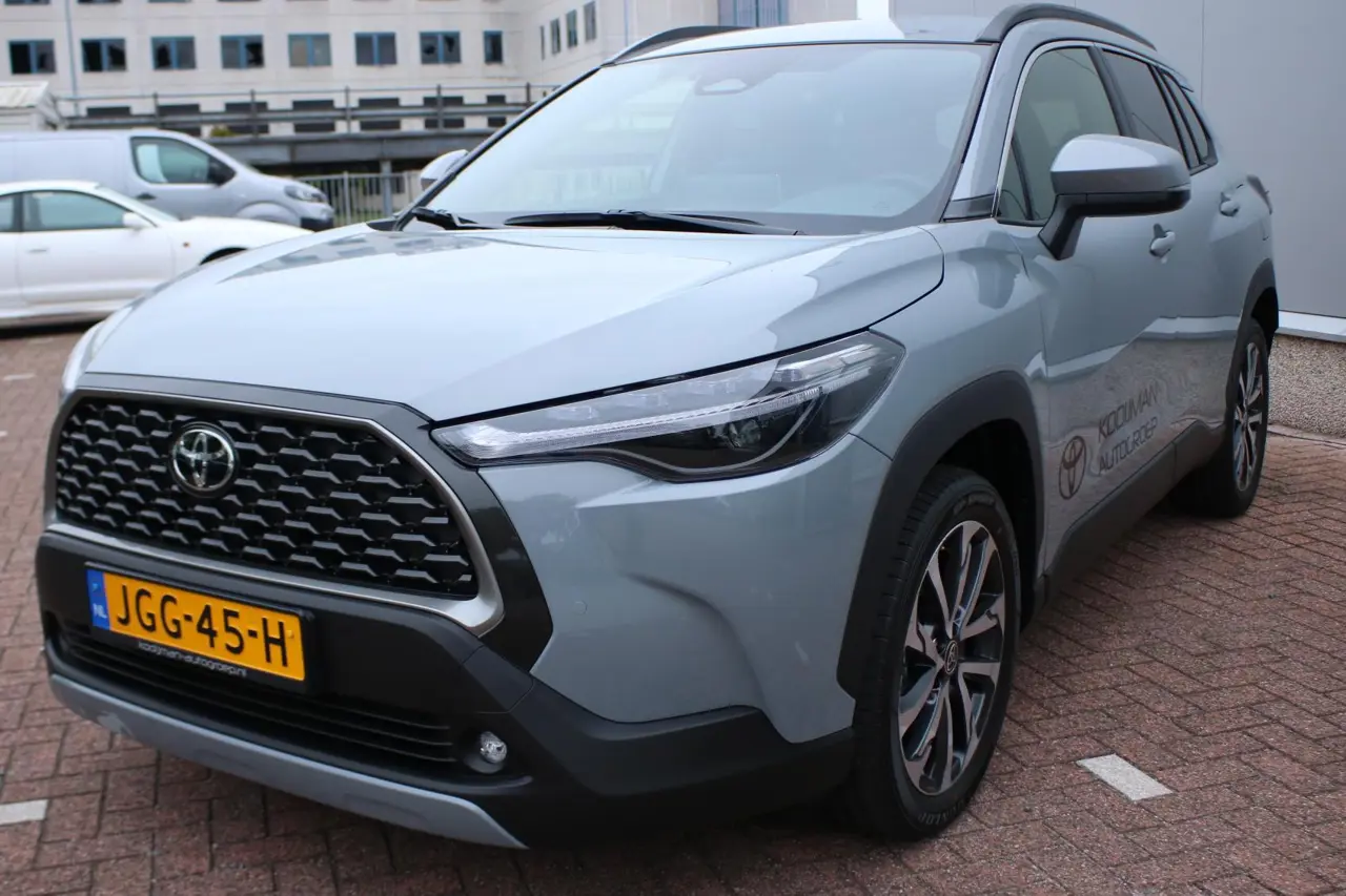 Toyota Corolla Cross Hybrid 200 Style 2025, foto 1