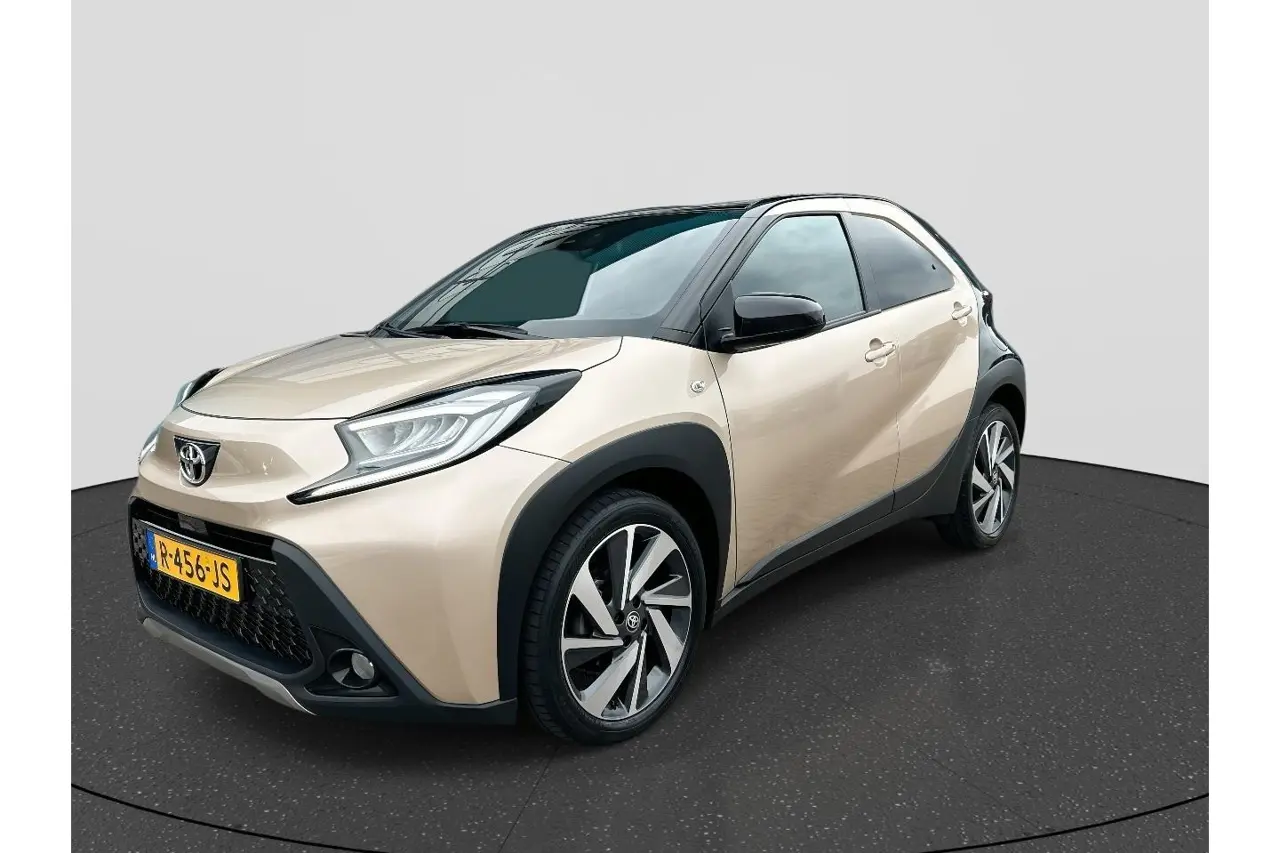 Toyota Aygo X 1.0 VVT-i Mt Envy 2022, foto 1