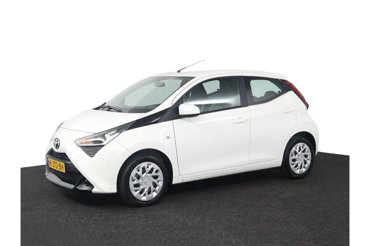 Toyota Aygo 1.0 VVT-i X-Play 2020, foto 1