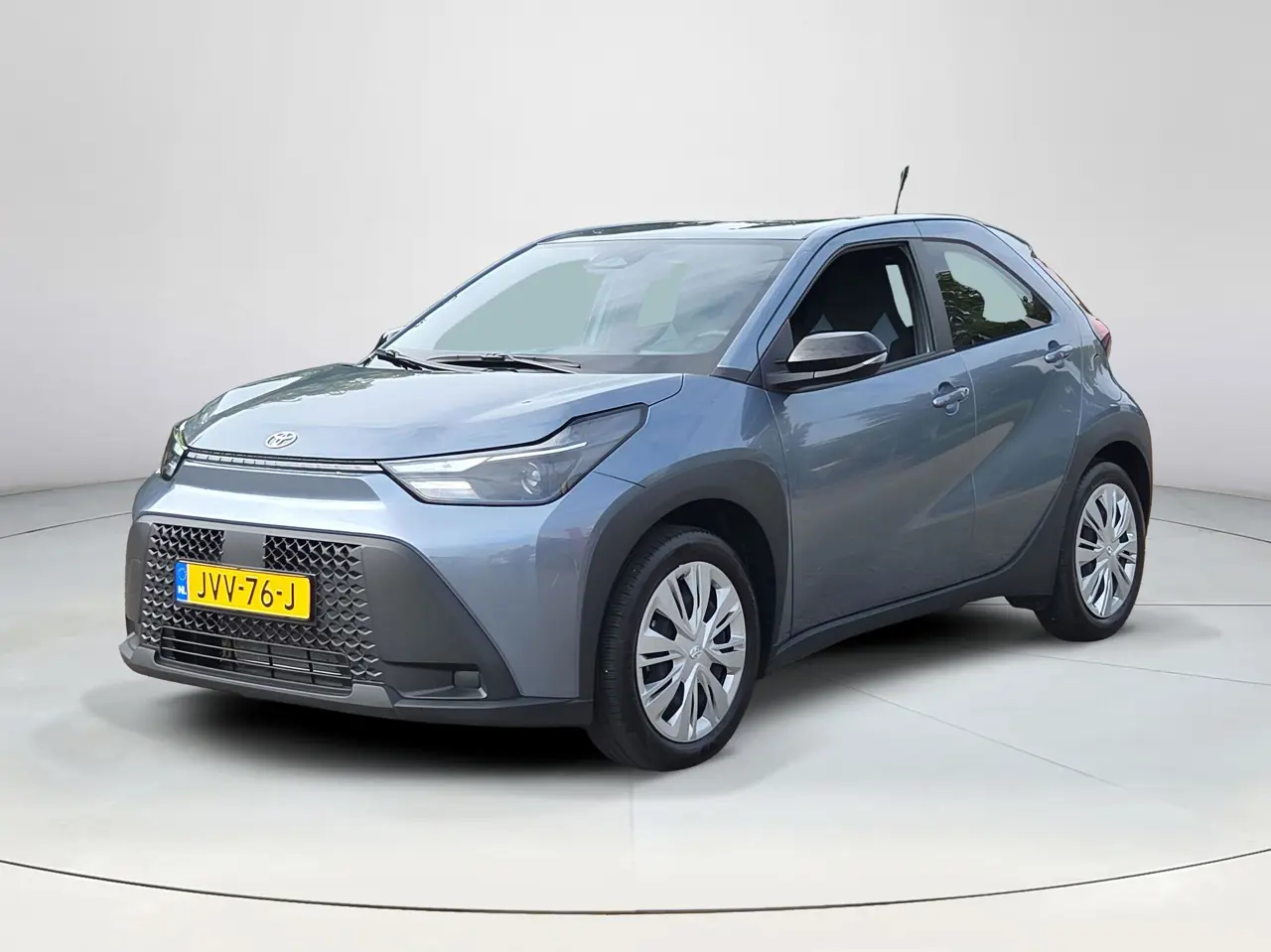Toyota Aygo X Hybrid 115 Play 2026, foto 1