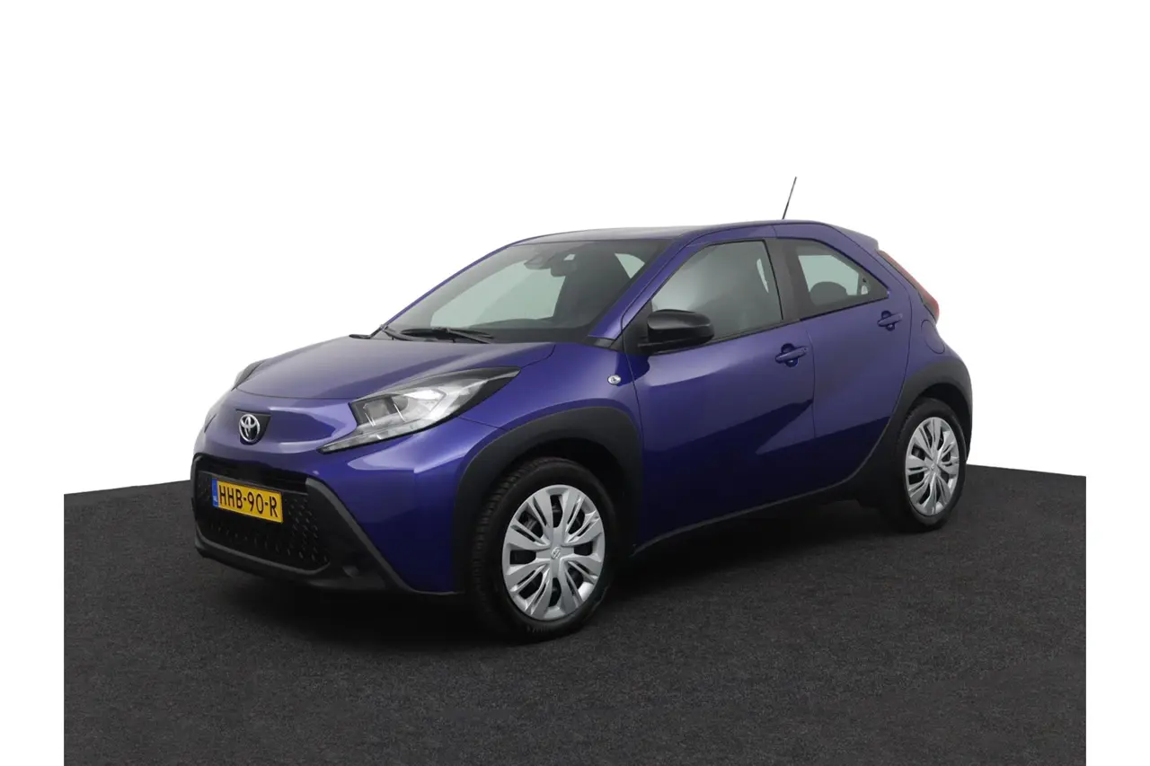 Toyota Aygo X 1.0 VVT-i Mt Play 2025, foto 1