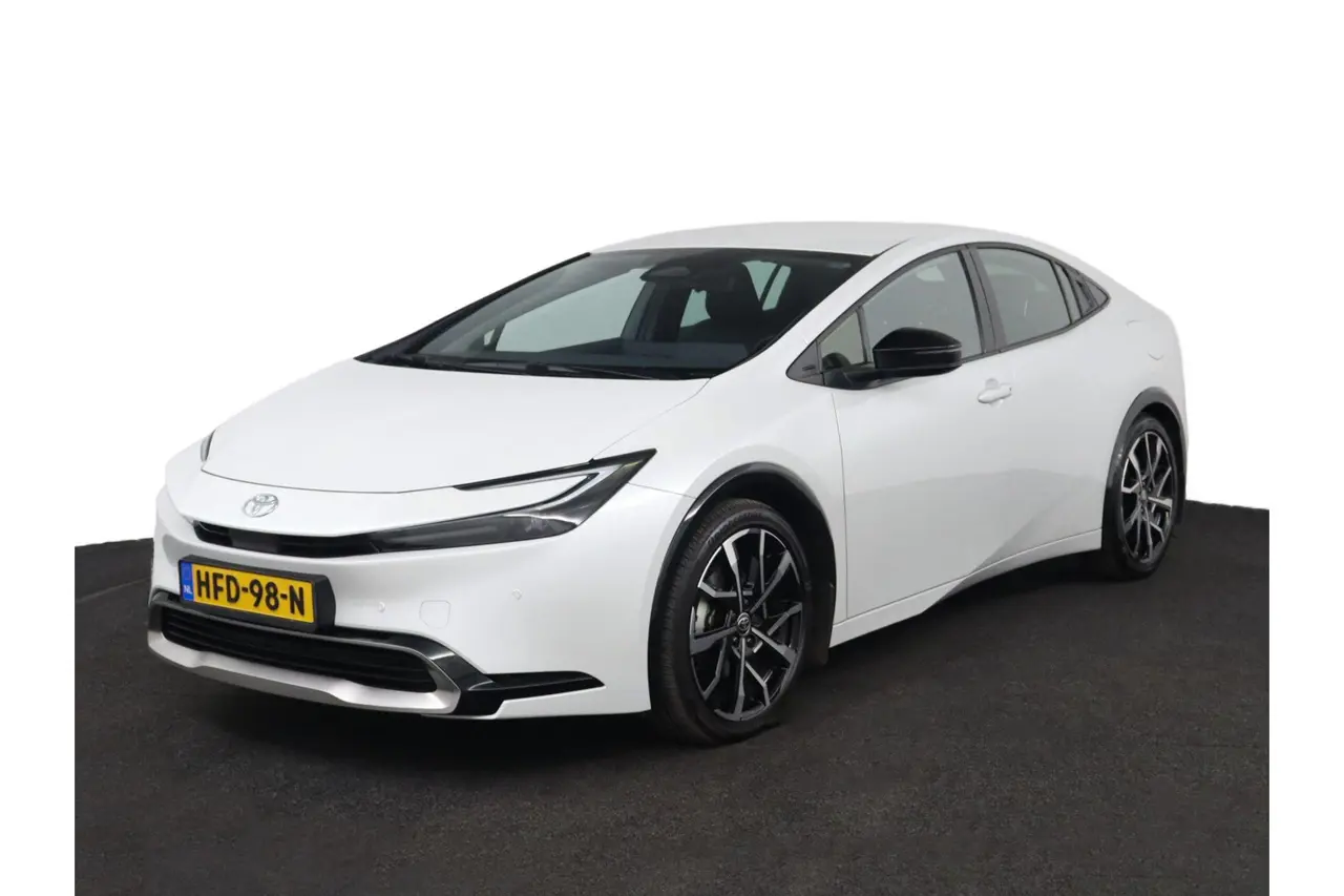 Toyota Prius 2.0 Plug-In Executive 2025, foto 1