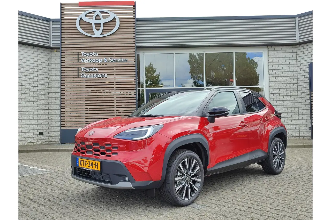 Toyota Yaris Cross 1.5 Hybrid 130 Executive 2026, foto 1