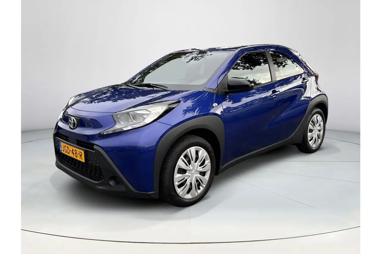 Toyota Aygo X 1.0 VVT-i Mt Play 2025, foto 1