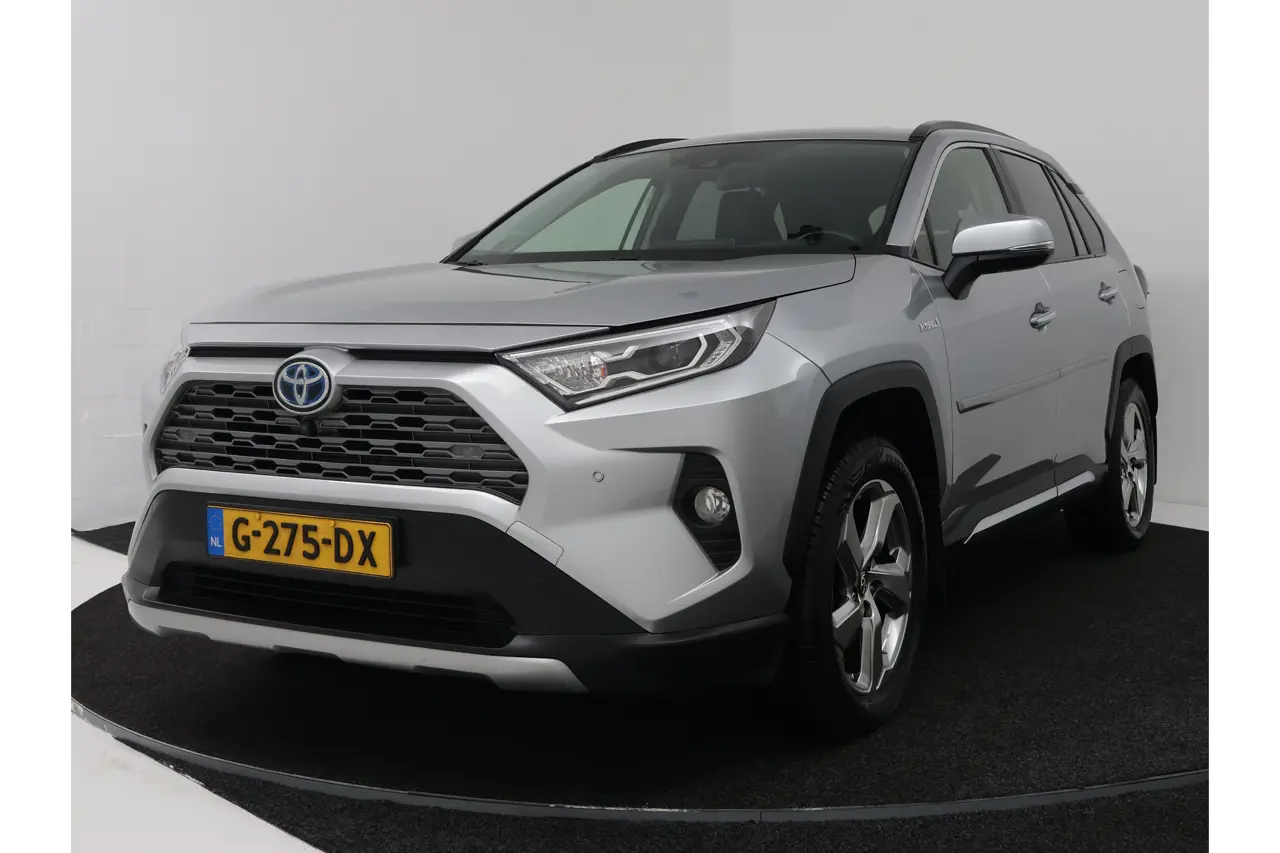 Toyota RAV4 2.5 Hybrid Executive 2019, photo 1