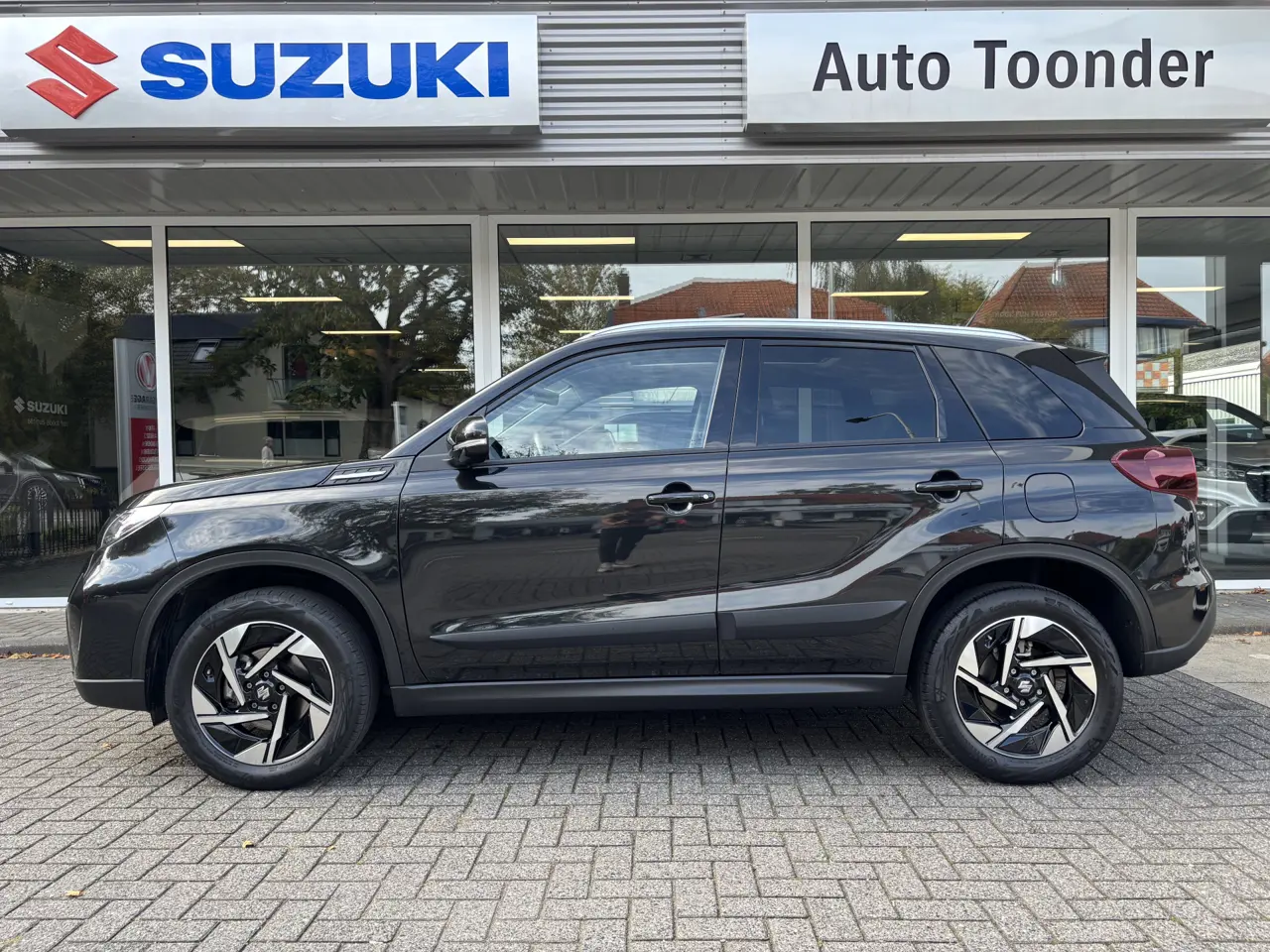 Suzuki Vitara Style 1.4 Boosterjet Smart Hybrid 2024, foto 1